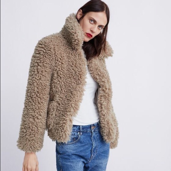 Soft Faux Fur Jacket - Picture 2 of 3